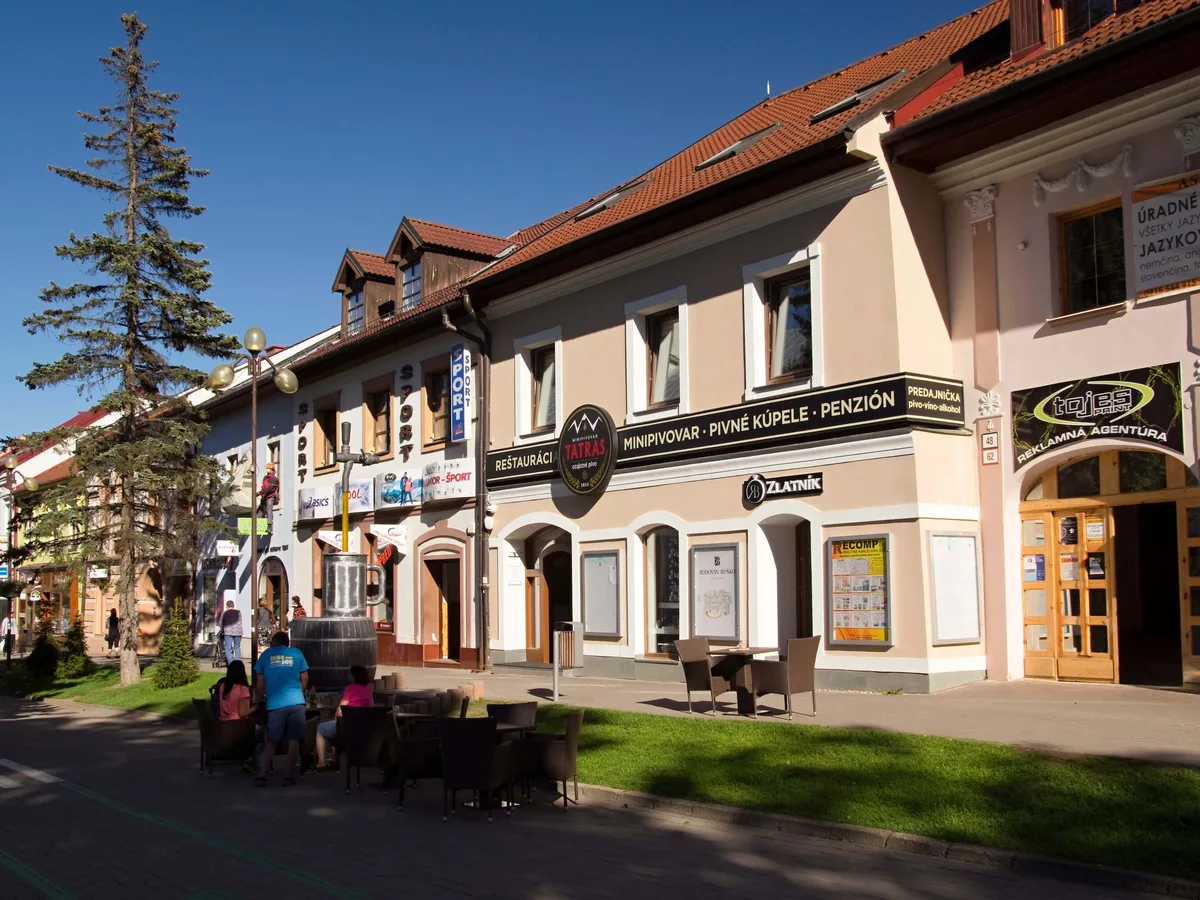 Exteriér Minipivovaru TATRAS v centre Popradu